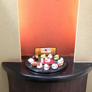 2* ホテル Rokkasou
